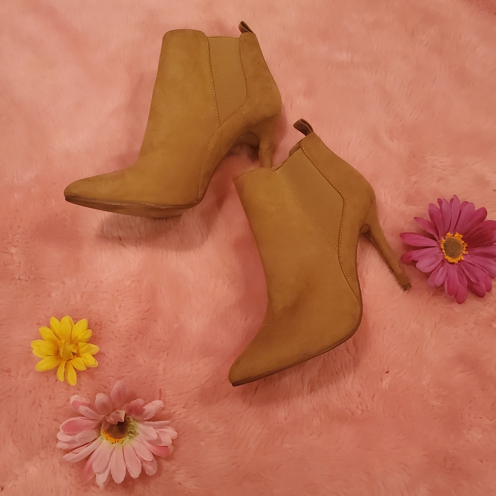 Forever 21 cognac boots